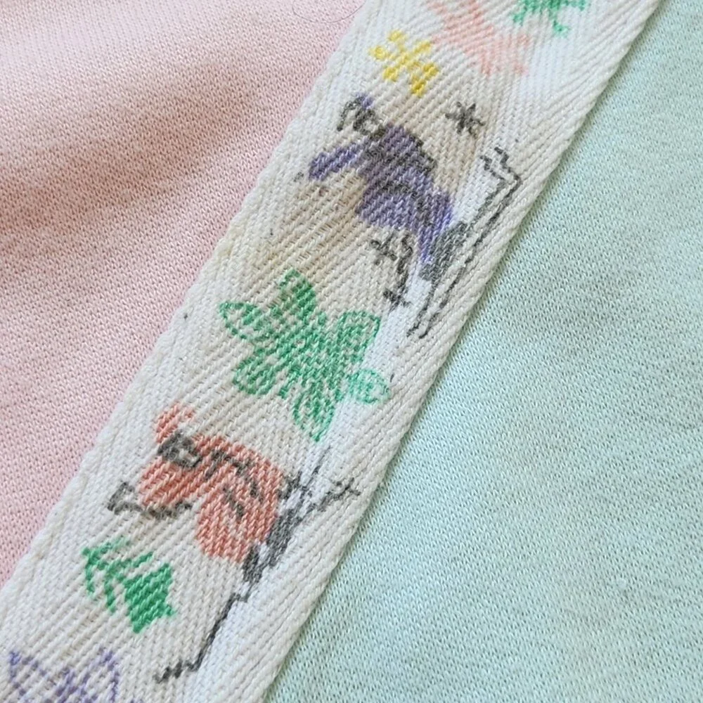 Vintage Magnet Pastel Colorblock Crewneck Sweatshirt Ski Winter Cabincore Cute - Picture 2 of 11